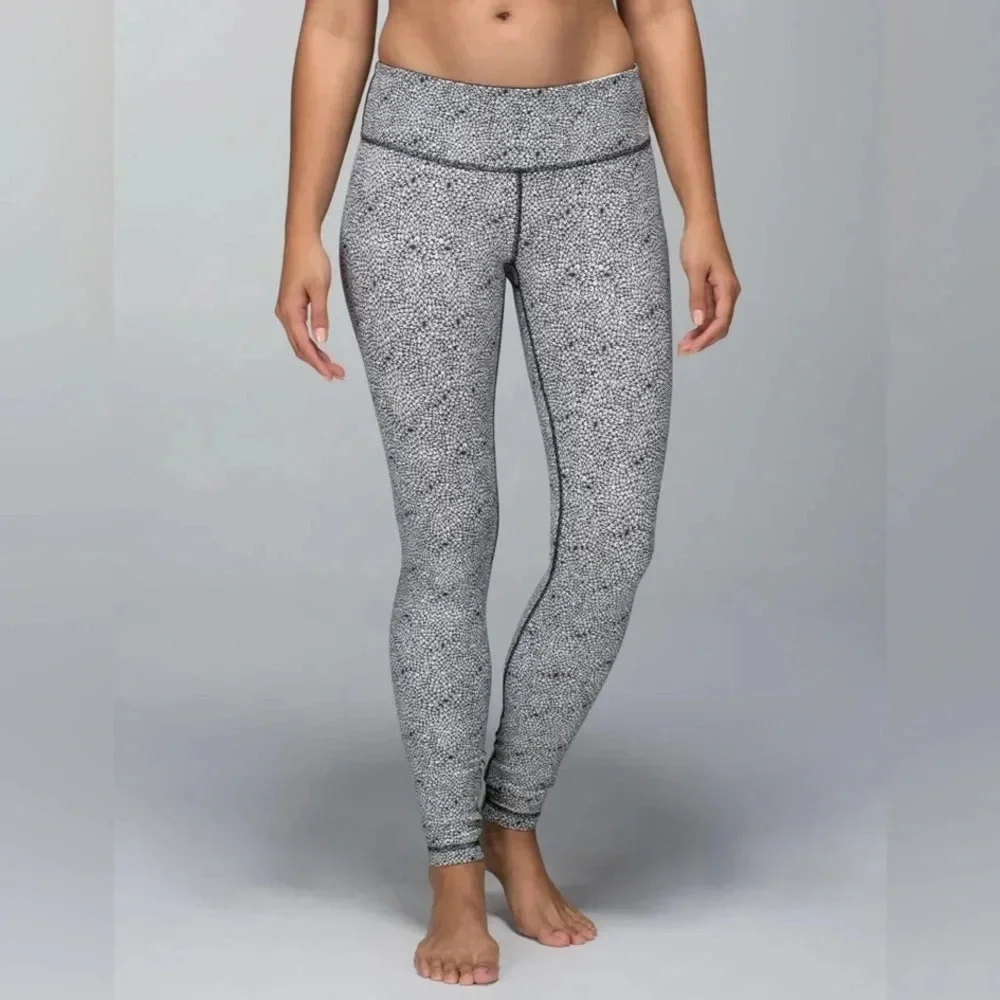 Lululemon Wunder Under Leggings Size